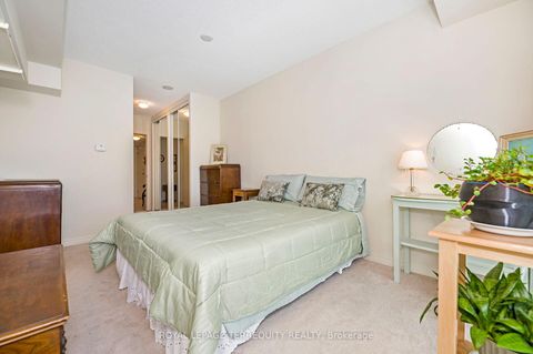 Photo 7 at 604 - 38 Fontenay Court, Humber Valley, Toronto