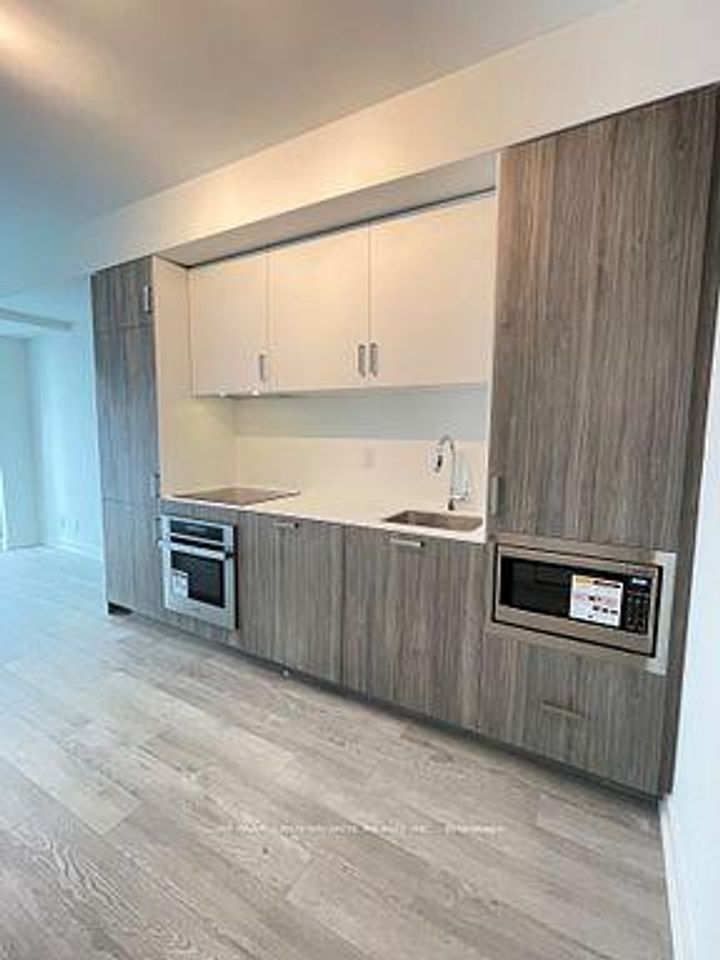 Photo 7 at 2012 - 88 Queen Street E, Yonge Corridor, Toronto