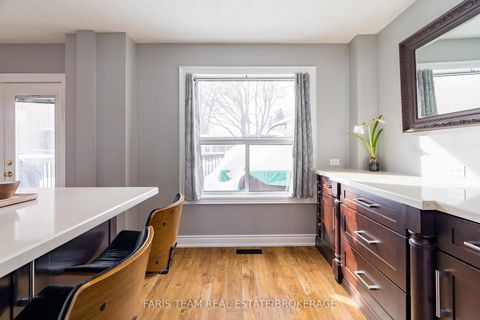 Photo 14 at 14 Nightingale Crescent, Painswick South, Barrie