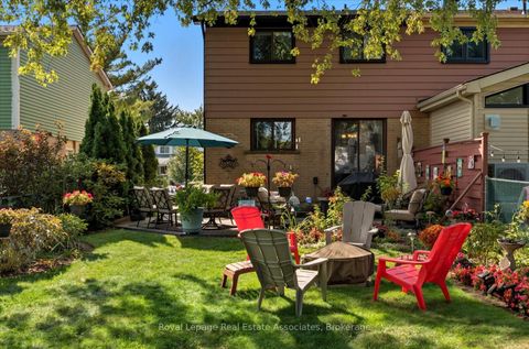 Photo 22 at 3244 Mainsail Crescent, Erin Mills, Mississauga