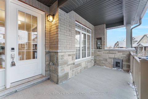 Photo 2 at 6 Howard Williams Court, Uxbridge