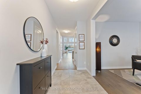 Photo 3 at 6 Howard Williams Court, Uxbridge