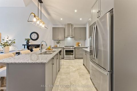 Photo 8 at 6 Howard Williams Court, Uxbridge