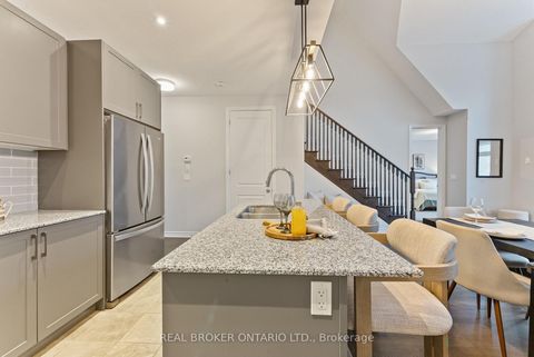 Photo 10 at 6 Howard Williams Court, Uxbridge