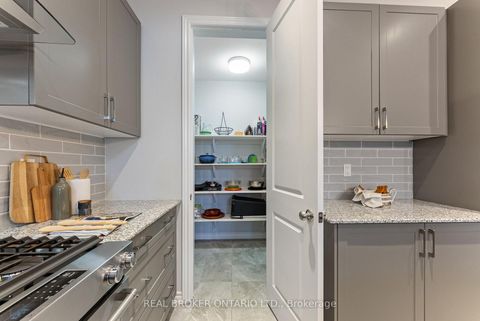 Photo 12 at 6 Howard Williams Court, Uxbridge