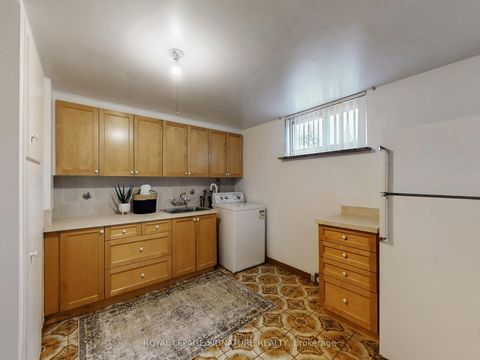 Photo 32 at 27 Knowland Drive, Humber Valley, Toronto