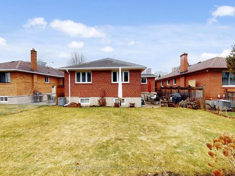 Photo 43 at 27 Knowland Drive, Humber Valley, Toronto