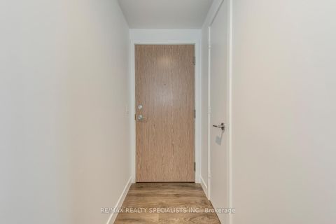 Photo 3 at 1405 - 215 Queen Street W, Waterfront Communities C1, Toronto