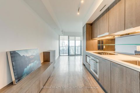 Photo 6 at 1405 - 215 Queen Street W, Waterfront Communities C1, Toronto