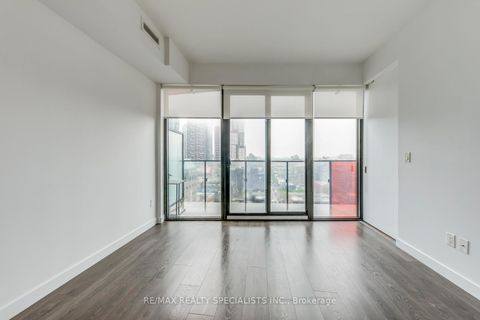 Photo 13 at 1405 - 215 Queen Street W, Waterfront Communities C1, Toronto
