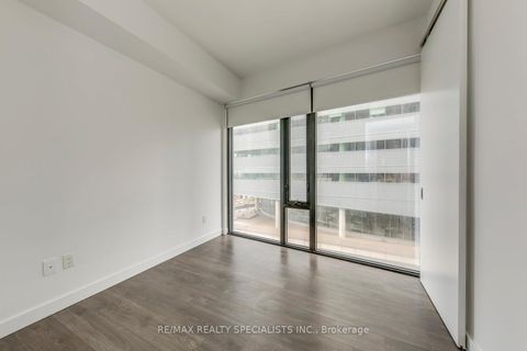 Photo 16 at 1405 - 215 Queen Street W, Waterfront Communities C1, Toronto