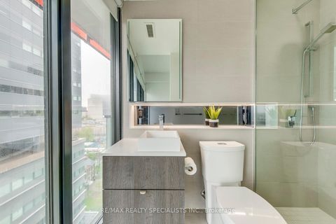 Photo 18 at 1405 - 215 Queen Street W, Waterfront Communities C1, Toronto