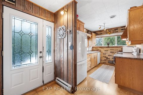 Photo 4 at 3909 Richview Road, Rural Innisfil, Innisfil