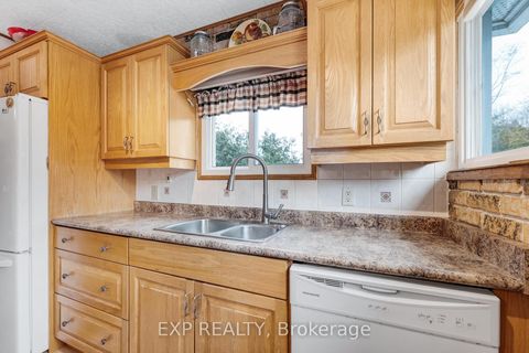 Photo 8 at 3909 Richview Road, Rural Innisfil, Innisfil