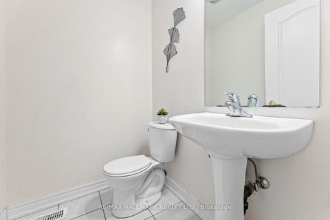 Photo 8 at 60 Belanger Crescent, Birchmount, Toronto