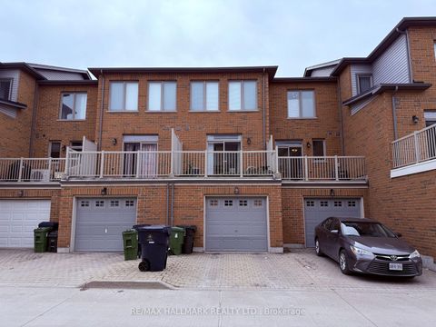 Photo 18 at 60 Belanger Crescent, Birchmount, Toronto