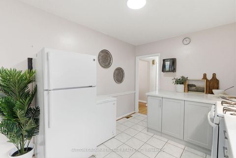 Photo 15 at 577 Bellamy Road N, Woburn, Toronto