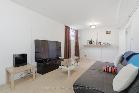 Photo 33 at 577 Bellamy Road N, Woburn, Toronto