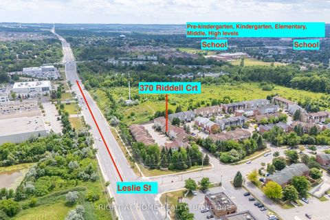 Photo 40 at 21 - 370 Riddell Court, College Manor, Newmarket