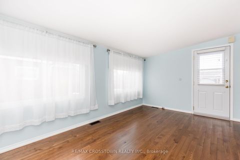 Photo 12 at 24 LINDEN Lane, Rural Innisfil, Innisfil