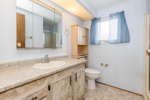 Photo 18 at 24 LINDEN Lane, Rural Innisfil, Innisfil