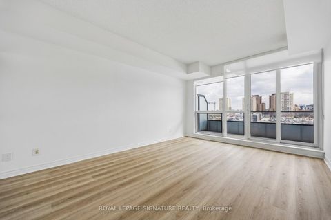 Photo 4 at 203 - 2885 Bayview Avenue, Bayview Village, Toronto