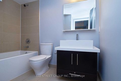 Photo 11 at 510 - 1080 Bay Street, Bay Street Corridor, Toronto