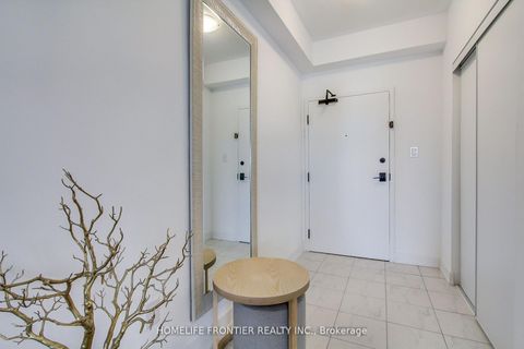 Photo 3 at 318 - 4 Spice Way, Shore, Barrie