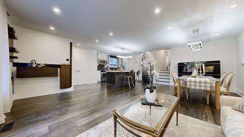 Photo 9 at 42 Devins Drive, Aurora Heights, Aurora