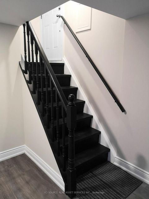 Photo 13 at 41 Wishing Well Drive, Sullivan, Toronto