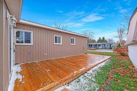 Photo 27 at 52 Corner Brook Trail, Rural Innisfil, Innisfil