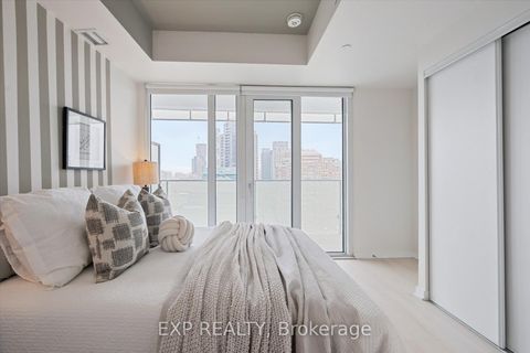 Photo 12 at 1403 - 3900 Confederation Parkway, City Centre, Mississauga