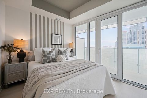 Photo 13 at 1403 - 3900 Confederation Parkway, City Centre, Mississauga