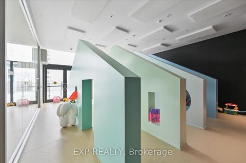 Photo 32 at 1403 - 3900 Confederation Parkway, City Centre, Mississauga