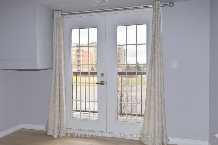 Photo 5 at 203 - 2045 Appleby Line, Uptown, Burlington