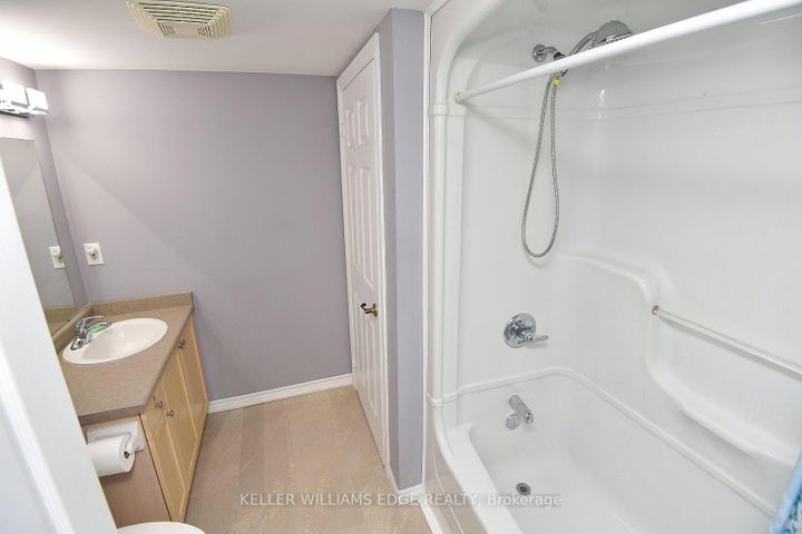 Photo 26 at 203 - 2045 Appleby Line, Uptown, Burlington