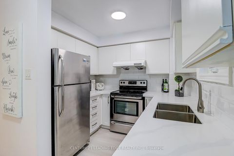 Photo 7 at 2 - 3500 Brimley Road, Milliken, Toronto