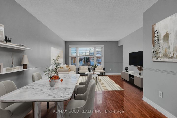 Photo 10 at 74 Radford Drive, Brampton North, Brampton