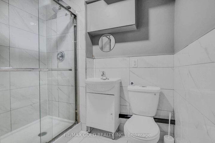 Photo 40 at 74 Radford Drive, Brampton North, Brampton