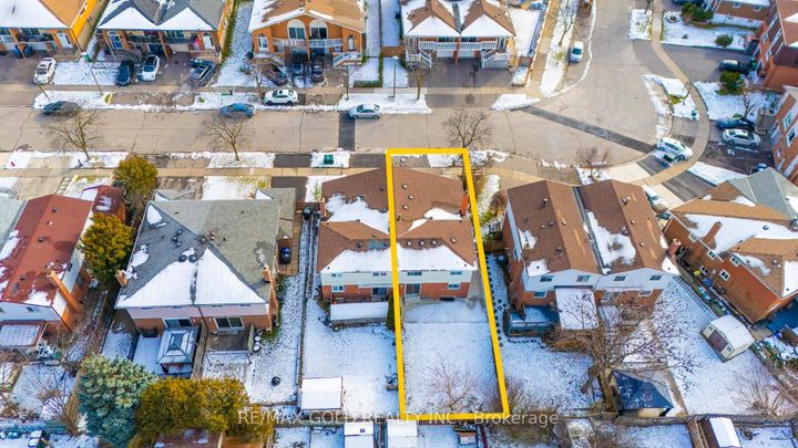 Photo 48 at 74 Radford Drive, Brampton North, Brampton