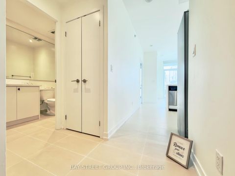 Photo 5 at 1209 - 170 Fort York Boulevard, Waterfront Communities C1, Toronto