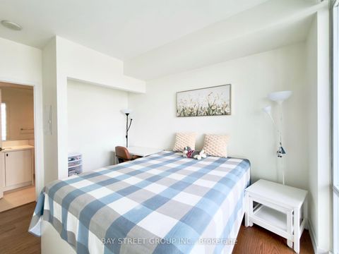 Photo 21 at 1209 - 170 Fort York Boulevard, Waterfront Communities C1, Toronto