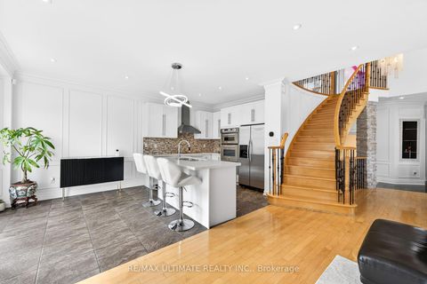 Photo 11 at 43 Pitney Avenue, Jefferson, Richmond Hill