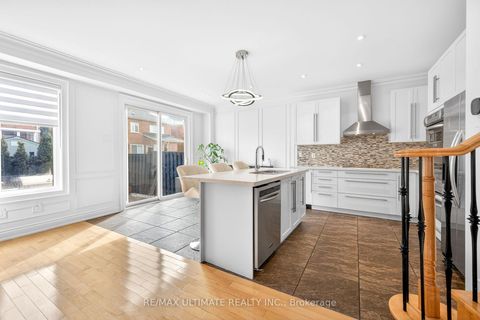 Photo 12 at 43 Pitney Avenue, Jefferson, Richmond Hill