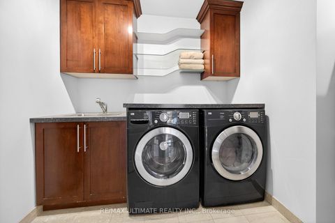 Photo 29 at 43 Pitney Avenue, Jefferson, Richmond Hill