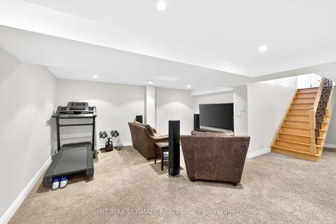 Photo 37 at 43 Pitney Avenue, Jefferson, Richmond Hill