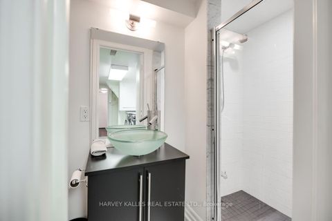 Photo 31 at 85 Kimbark Boulevard, Nortown, Toronto