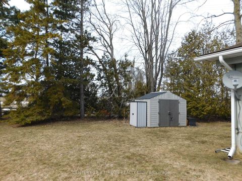 Photo 7 at 13 Recreation Drive, Rural Innisfil, Innisfil