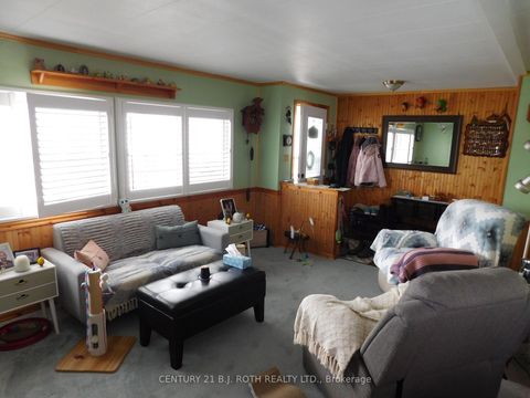 Photo 12 at 13 Recreation Drive, Rural Innisfil, Innisfil