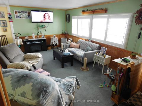 Photo 13 at 13 Recreation Drive, Rural Innisfil, Innisfil